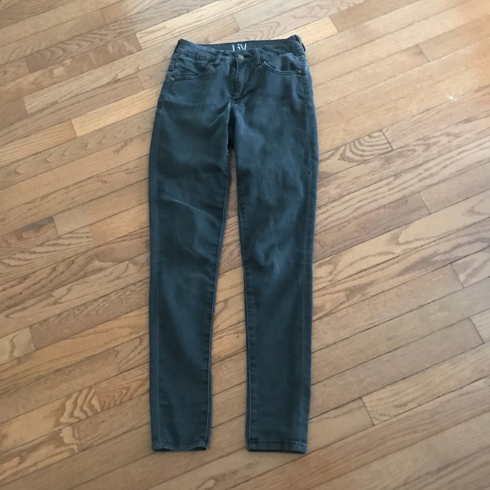 Delia’s high-waisted skinny jeans